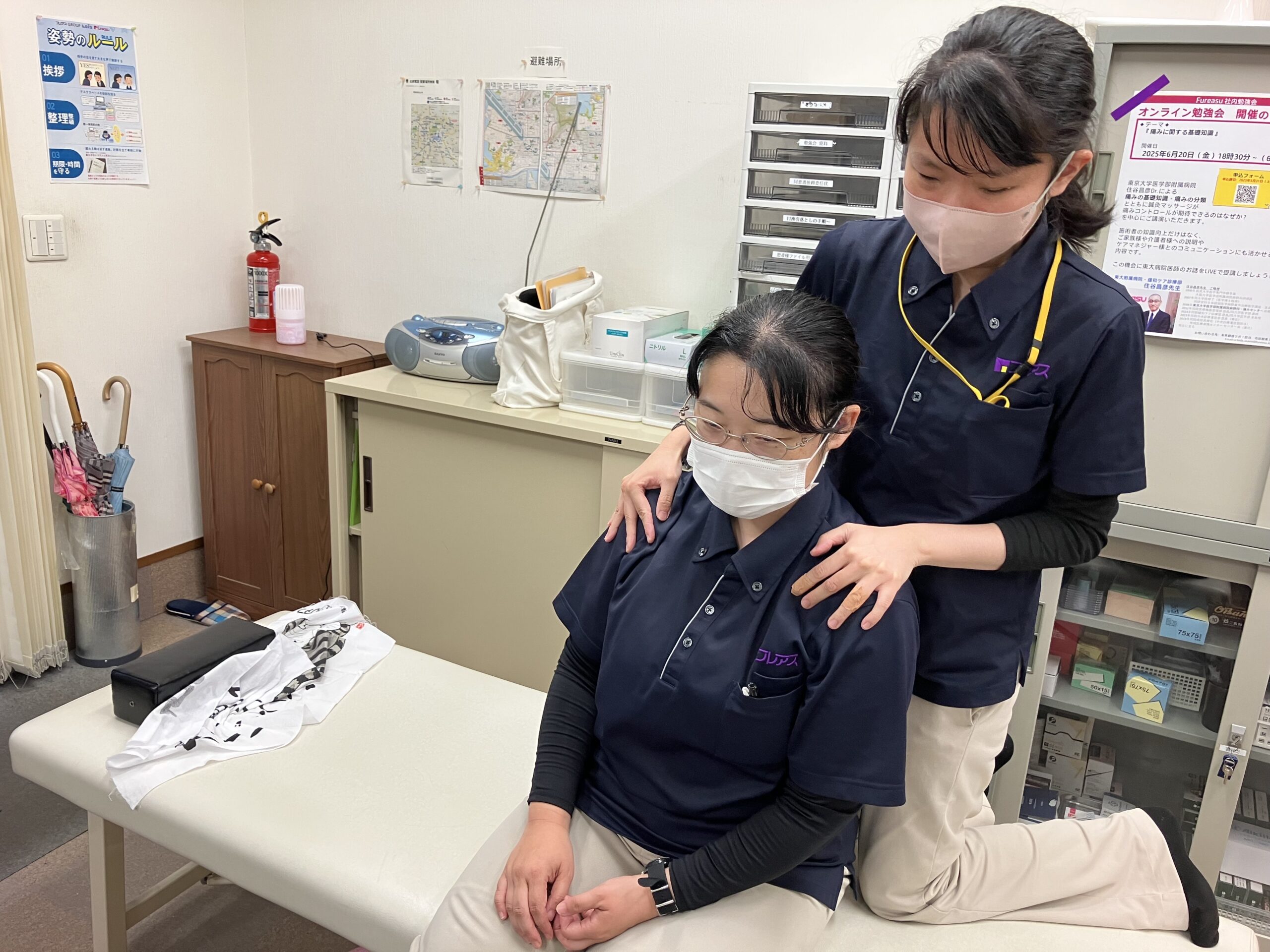 松山事業所　施術勉強会